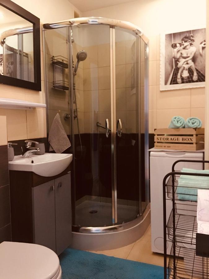 Apartament Unezko Gdańsk Exteriör bild